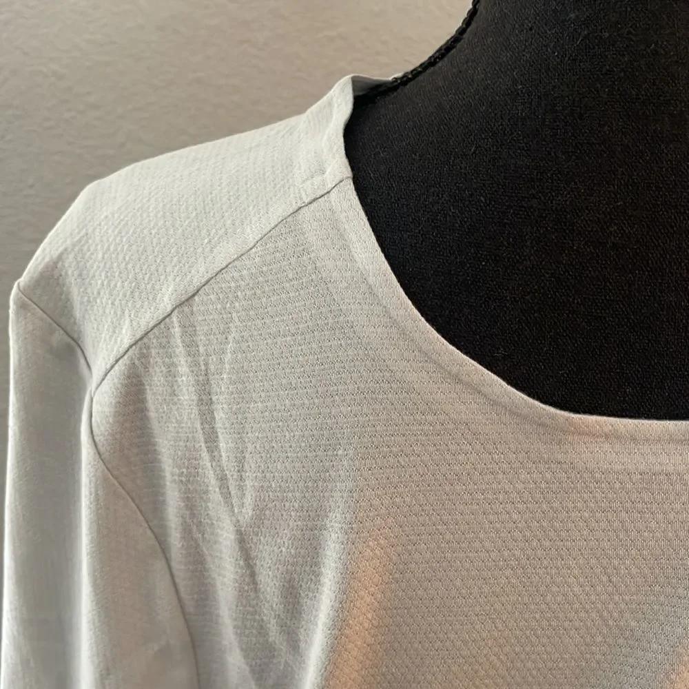 Lululemon Conflux Short Sleeve - Picture 3 of 8